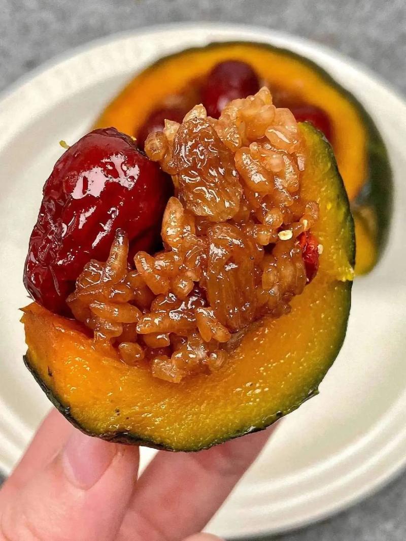 贝贝小南瓜的做法（咸蛋黄贝贝小南瓜的做法）