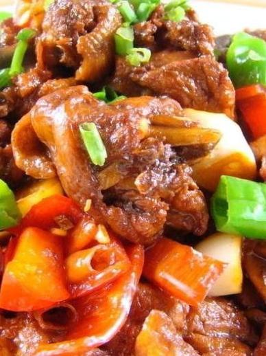 烧鸡公的做法（烧鸡公的做法详细步骤有哪些?适合新手的简单做法推荐）