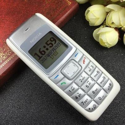 诺基亚1110手机（诺基亚1110手机怎么设置中文）