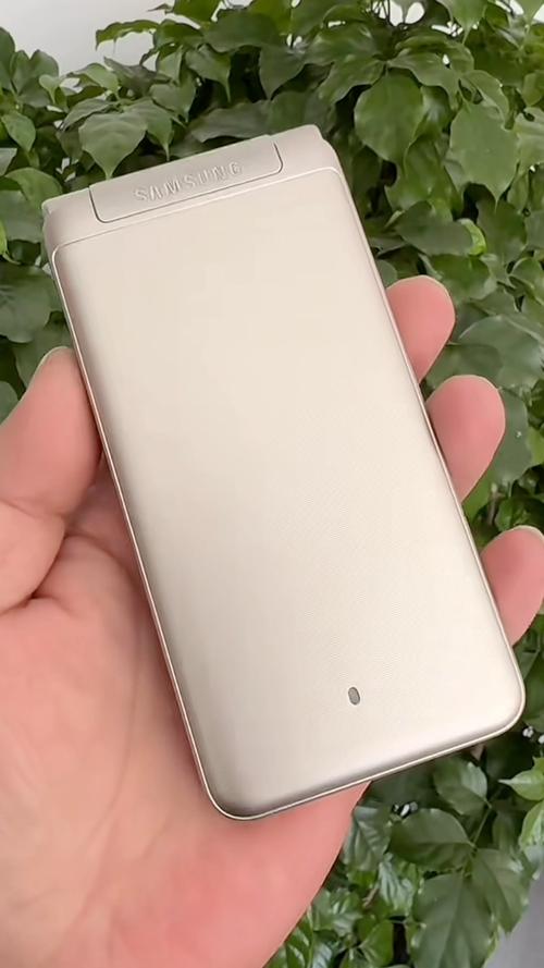 三星翻盖手机大全图片及报价（三星翻盖手机大全图片及报价 2019）