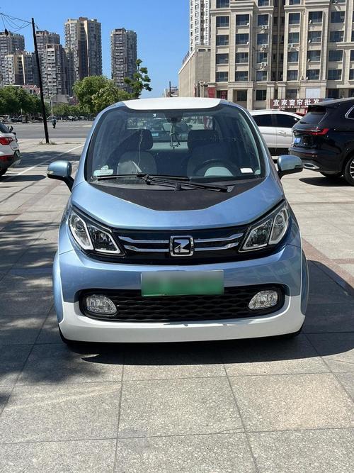 众泰汽车报价及图片（二手车在线估价查询）