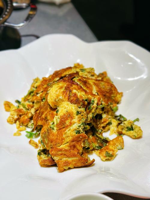 春芽炒鸡蛋做法（春芽炒鸡蛋的方法）