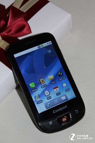 酷派5820手机（酷派8150手机）