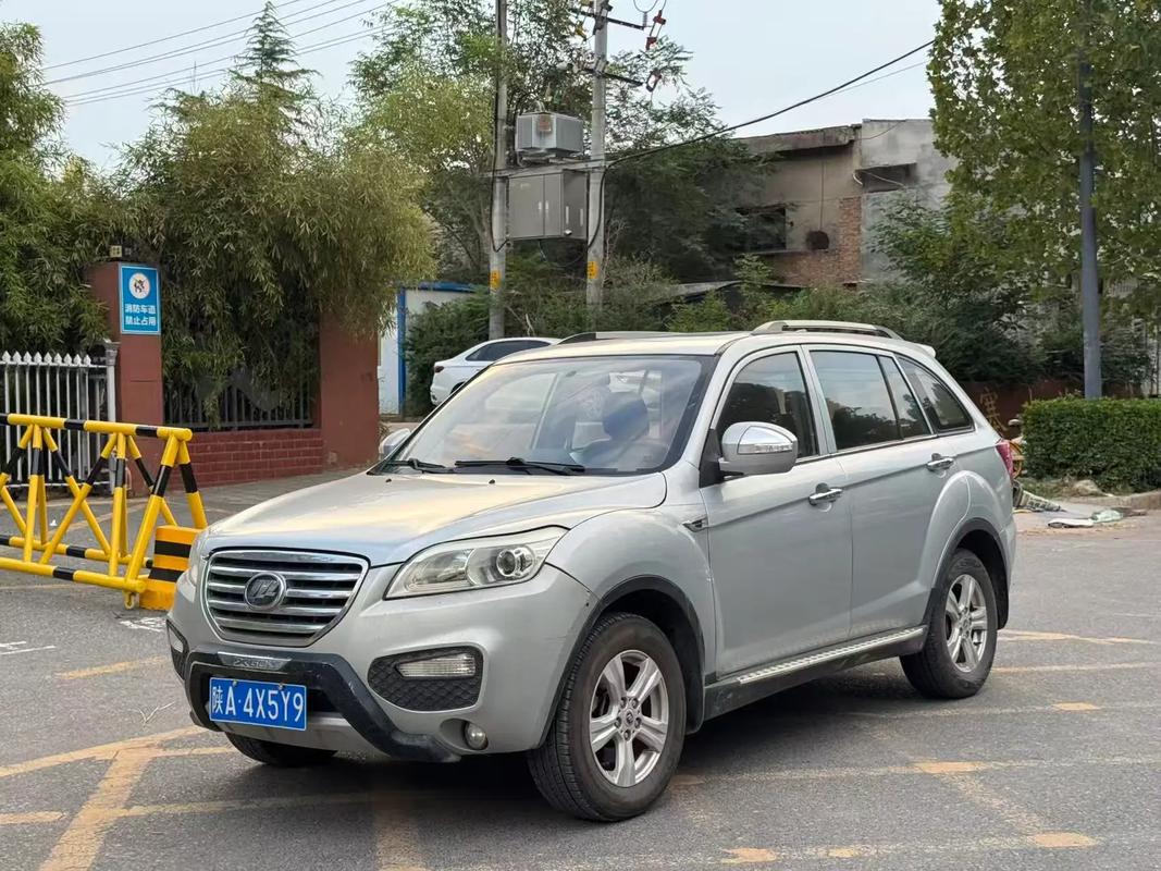 力帆汽车x60（力帆汽车x60怎么和手机互联）