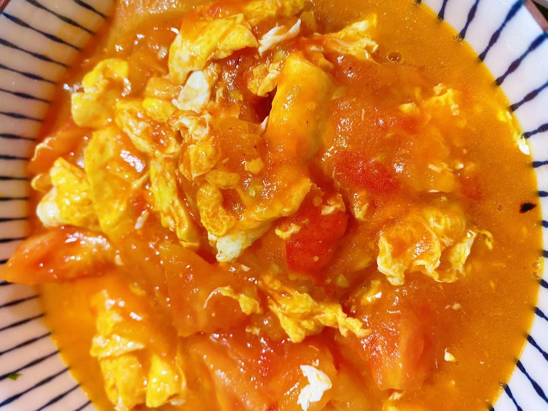 番茄炒蛋的做法视频(番茄炒蛋的做法与步骤视频)