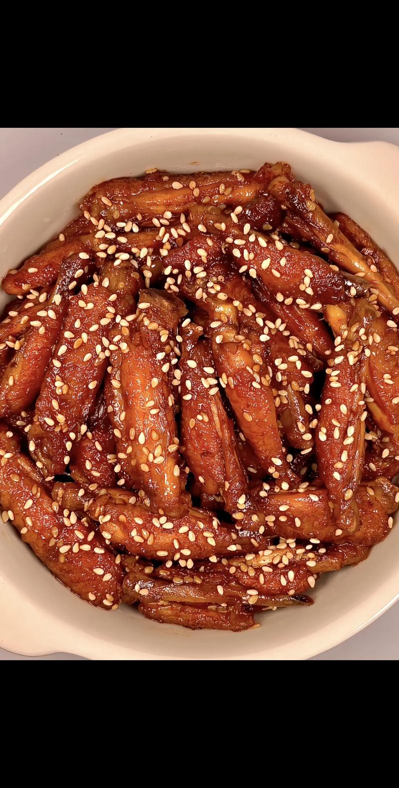 可乐鸡翅的详细做法（可乐鸡翅的详细做法大全）